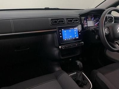 Begagnad Citroën C3 PureTech 82 HK (60 kW) 2023 Grå Halvkombi