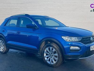 Ravenna blue metallic Used 2018 VW T-Roc SE SUV | £11,911 (Fair price)