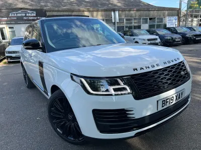 Used Land Rover Range Rover Autobiography 339 HP (249 kW) 2019 White SUV