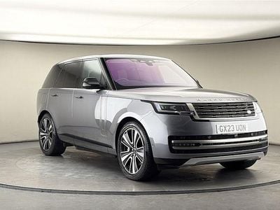 Begagnad Land Rover Range Rover HSE 441 HK (324 kW) 2023 Grå SUV