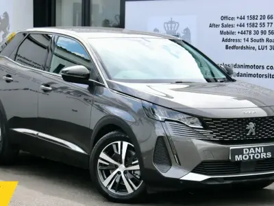 Used Peugeot 3008 Allure 300 HP (220 kW) 2022 Grey SUV