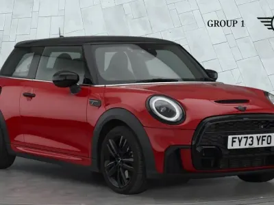 Gebraucht Mini Cooper S Premium 178 PS (130 kW) 2023 Rot Kleinwagen
