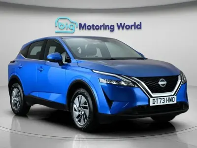 Used Nissan Qashqai Acenta Premium 140 HP (102 kW) 2024 Blue SUV