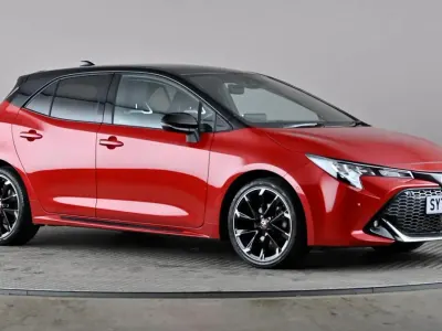 Used Toyota Corolla Sport 122 HP (89 kW) 2022 Red/black Hatchback
