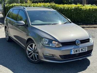 Begagnad VW Golf VII SE 105 HK (77 kW) 2015 Grå Kombi