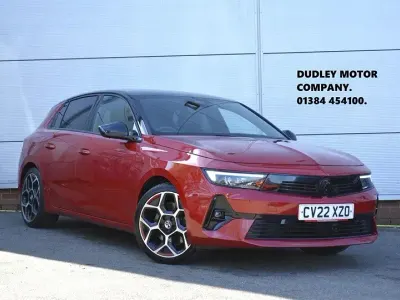 Used Vauxhall Astra GS Line 180 HP (132 kW) 2022 Red Hatchback