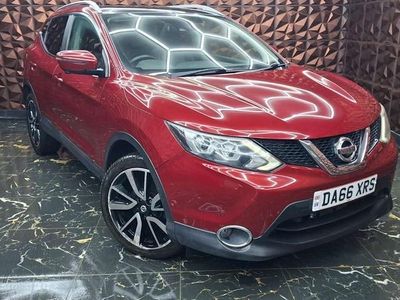 Used Nissan Qashqai Tekna 116 HP (85 kW) 2016 Red SUV