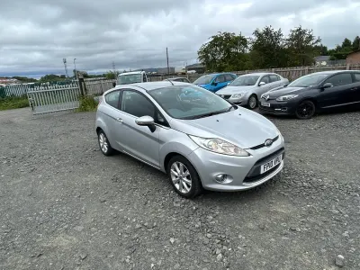Used Ford Fiesta Zetec 2010 Silver Hatchback