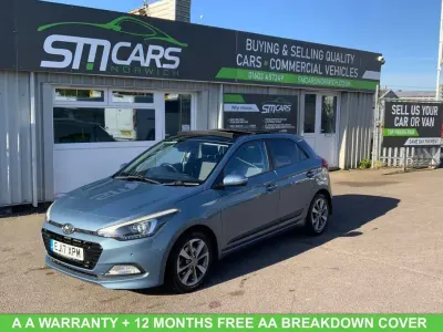 Used Hyundai i20 Premium SE 120 HP (88 kW) 2017 Blue Hatchback