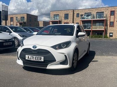 Toyota Yaris Hybrid