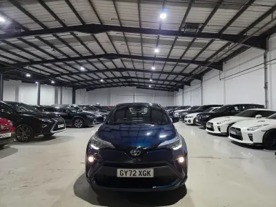 Begagnad Toyota C-HR 122 HK (89 kW) 2023 Blå SUV