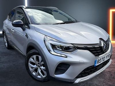 Usado Renault Captur Iconic 101 HP (74 kW) 2020 Preto SUV