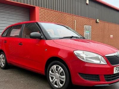Used Skoda Fabia 2012 Red Estate