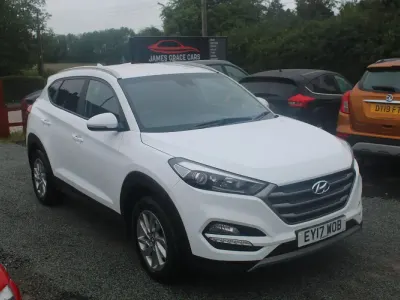 Used Hyundai Tucson SE 116 HP (85 kW) 2017 White SUV