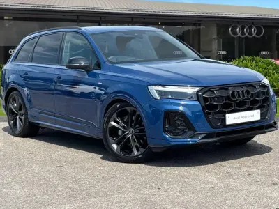 Used Audi Q7 Black Edition 286 HP (210 kW) 2025 Blue SUV
