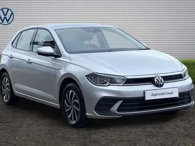 Begagnad VW Polo 95 HK (69 kW) 2023 Halvkombi