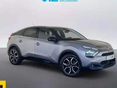 Begagnad Citroën e-C4 Shine 100 kW (136 HK) 2021 Halvkombi