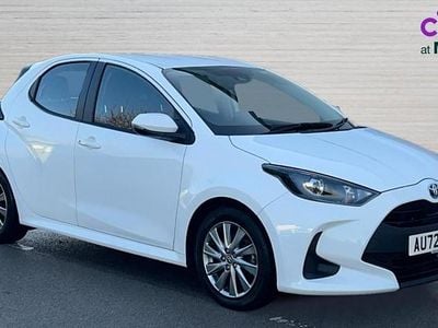 White Used 2022 Toyota Yaris Hybrid Hatchback | £14,898 (Super price)