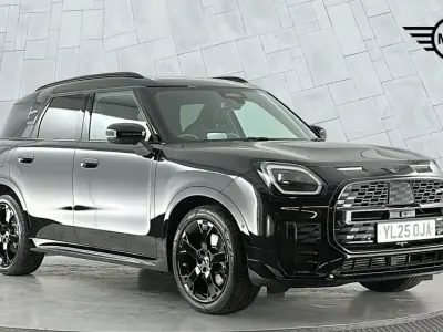 Used Mini Countryman 215 HP (158 kW) 2025 Black SUV