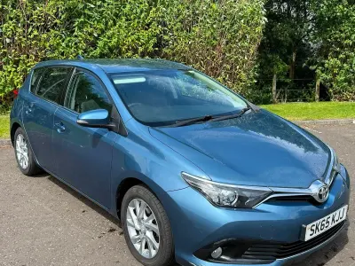 Used Toyota Auris