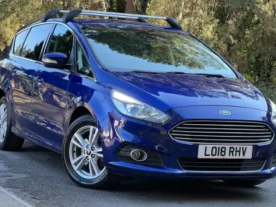 Used Ford S-MAX Titanium 150 HP (110 kW) 2018 Blue MPV