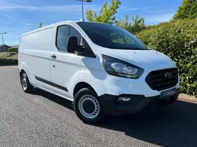 Usado Ford Transit Custom 130 CV (95 kW) 2023 Blanco Van