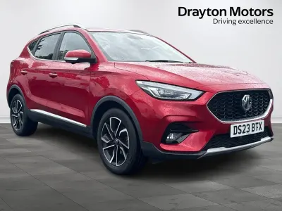 Used MG ZS Exclusive 111 HP (81 kW) 2023 Red SUV
