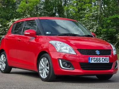Używany Suzuki Swift SZ4 94 KM (69 kW) 2016 Czerwony Hatchback