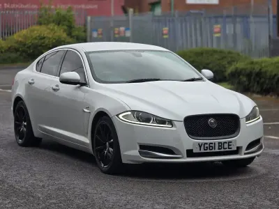 Used Jaguar XF Premium Luxury 190 HP (139 kW) 2011 White Sedan