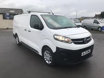 Used Vauxhall Vivaro 100 HP (73 kW) 2020 White MPV