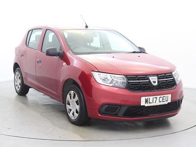 Used Dacia Sandero Ambiance 90 HP (66 kW) 2017 Red Hatchback