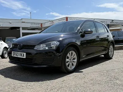 Used VW Golf VII SE 2013 Black Hatchback