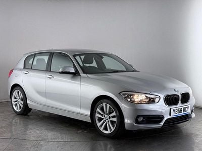 Used BMW 118 Sport Line 136 HP (100 kW) 2018 Silver Hatchback