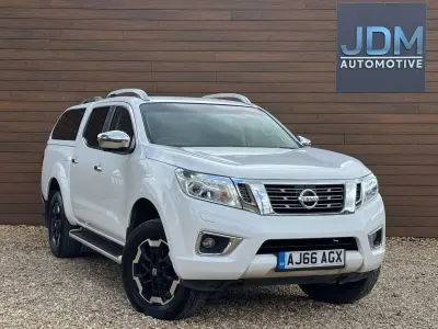 Usado Nissan Navara Tekna 190 HP (139 kW) 2016 Branco Pickup