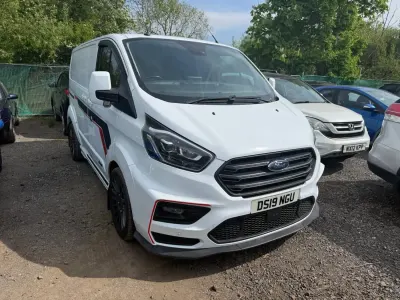 Usado Ford Transit Custom Limited 170 HP (125 kW) 2019 Branco Van