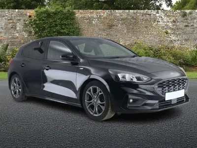 Used Ford Focus ST-Line 125 HP (91 kW) 2018 Black Hatchback