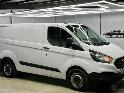 Second-hand Ford Transit Custom S 105 CP (77 kW) 2020 Alb Van