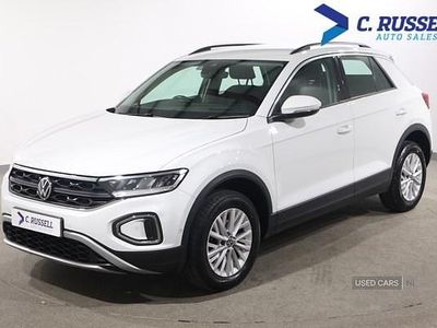 Used VW T-Roc Life 150 HP (110 kW) 2023 White SUV