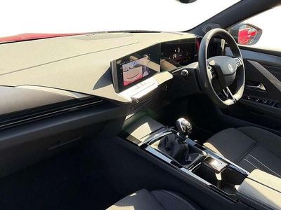 Used Vauxhall Astra S 130 HP (95 kW) 2024 Red Hatchback