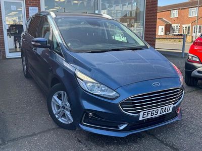 Used Ford S-MAX Titanium 150 HP (110 kW) 2019 Blue MPV