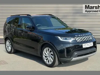 Used Land Rover Discovery S 350 HP (257 kW) 2024 Santorini black metallic SUV