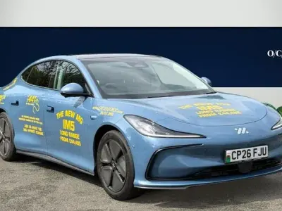 Novo MG IM5 300 kW (408 HP) 2026 Azul Citadino