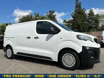 Used Peugeot Expert Premium 2022 White Van