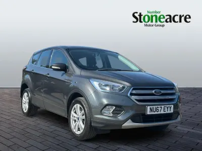 Second-hand Ford Kuga Zetec 120 CP (88 kW) 2017 Gri SUV
