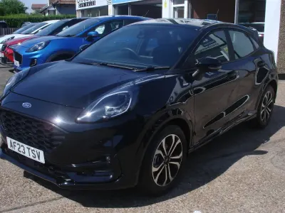 Used Ford Puma ST-Line 125 HP (91 kW) 2023 Agate black metallic SUV