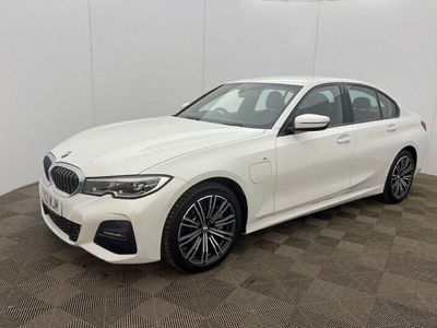 BMW 330e
