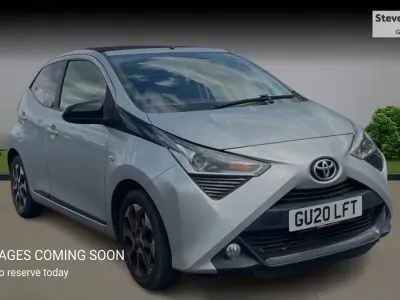 Used Toyota Aygo Trend 72 HP (52 kW) 2020 Silver Hatchback