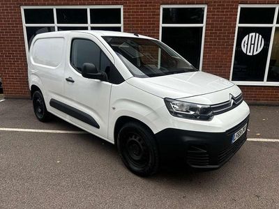 White Used 2019 Citroën Berlingo MPV | £8,880 (Fair price)