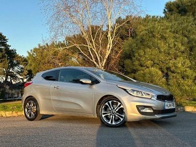 Used Kia ProCeed 2014 Silver Hatchback