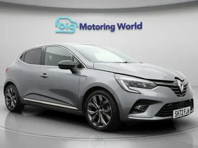 Used Renault Clio Techno 145 HP (106 kW) 2022 Grey Hatchback